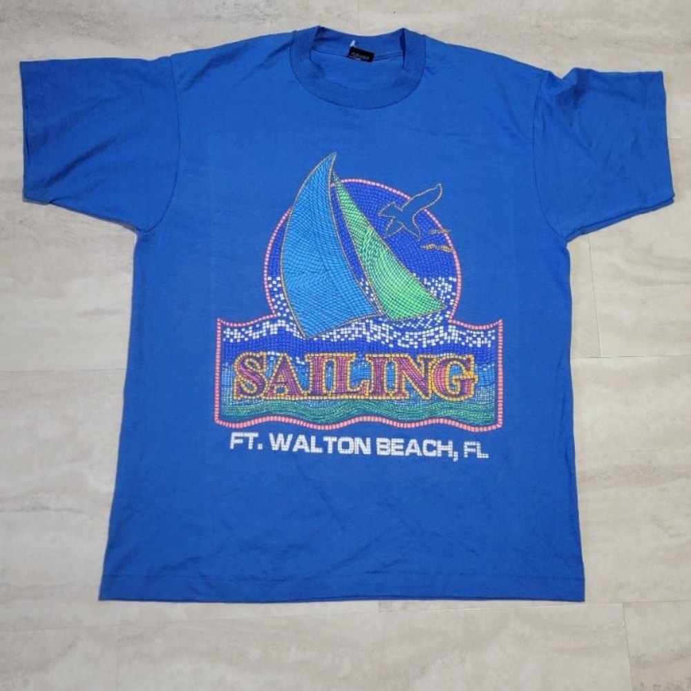 Vintage Ft. Walton Beach, FL Sailing Puff Graphic Blue Screen Stars Best T-Shirt